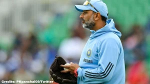 Kotak Explains Rationale Behind Extra Batting Option at No. 8 Kotak Explains Rationale Behind Extra Batting Option at No. 8