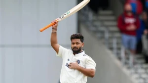Rishabh Pant Injury Update What Happened to Rishabh Pant Today? Will He Return to Play the 4th Test Match?