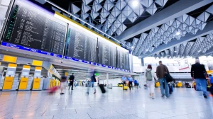 AERA Plans Uniform, Tariff-Linked Performance Standards for Major Airports