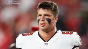 Cade Otton Injury Update: Buccaneers TE Could Miss Season Opener After Leg Issue