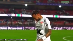Neymar in Tears After Santos' 6-0 Loss, Admits Fans Have Right to Protest