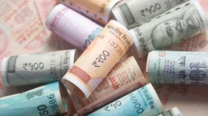 Rupee Climbs 18 Paise to 87.34 Against US Dollar in Early Trade