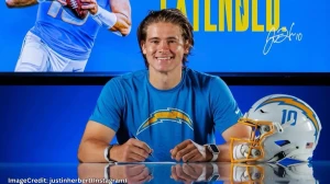 Who is Justin Herbert Dating? Meet Taylor Bisciotti Justin Herbert Rumored Girlf...