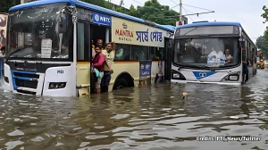 Heavy Rain Lashes Kolkata, Floods Several Areas and Disrupts Daily Life