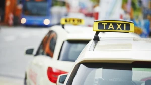Mumbai Directs Ola, Uber, Rapido to Follow Base Fare of Black-and-Yellow Taxis