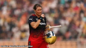 England Beat New Zealand by Eight Wickets in Women’s World Cup