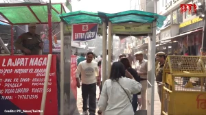 9 Killed, 20 Injured in Car Blast Near Delhi’s Red Fort; Police Probe All Angl...