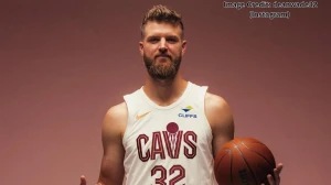 Dean Wade Injury Update: Cavaliers Forward Suffers Eye Injury vs 76ers