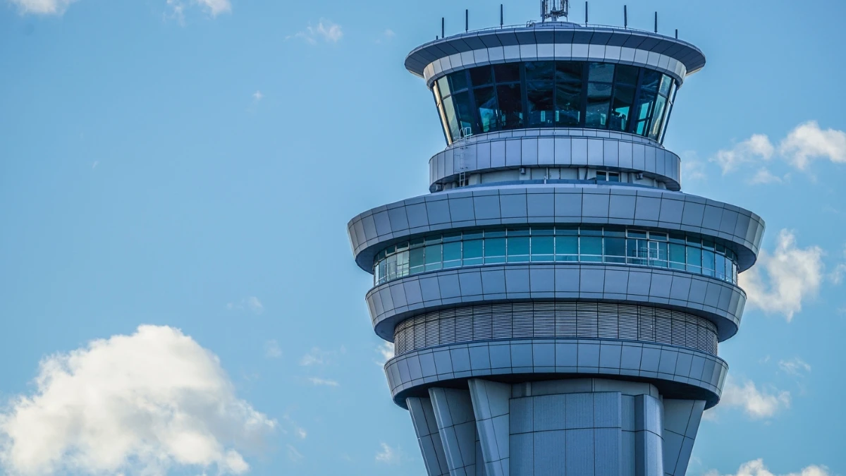Flight Delays Continue as Government Shutdown Causes Air Traffic Controller Shortage