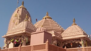 Mathura Celebrates Binara Festival with Devotees Flocking in Thousands