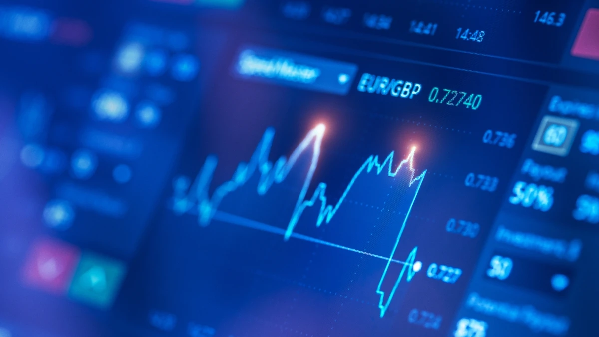 Sensex, Nifty Tumble in Early Trade Amid Foreign Fund Outflows and Weak Global P...