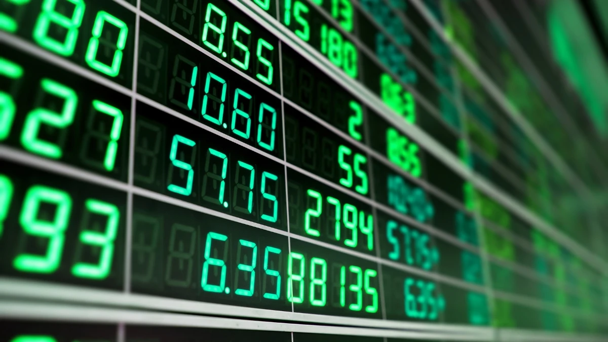 Stock Markets Rebound in Early Trade on IT Rally, Global Trends