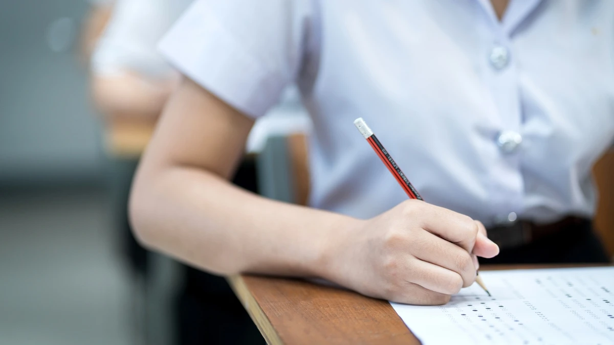 Delhi Govt to Offer Free Coaching to 2,000+ Students for JEE, NEET, and Competitive Exams