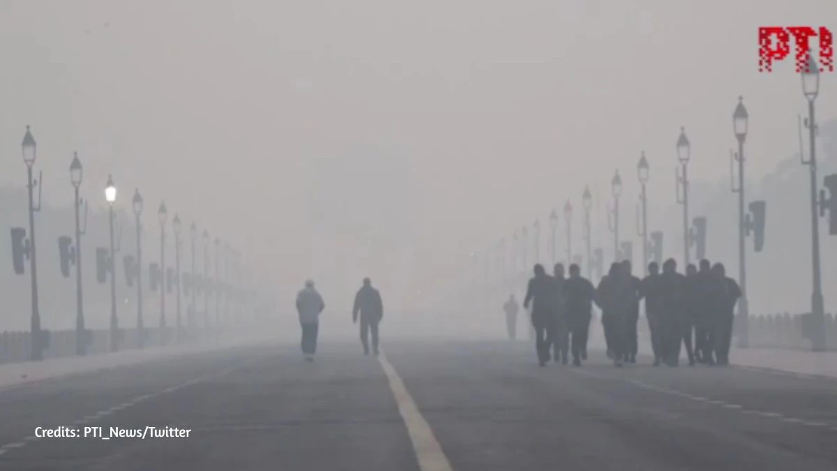 Delhi’s Air Quality Drops to ‘Very Poor’ Category, Health Advisory Issued