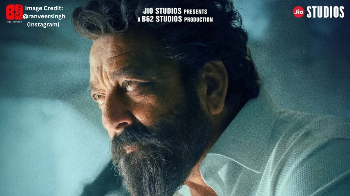 Dhurandhar Box Office Collection Day 1 Live: Ranveer Singh starrer and Aditya Dhar directorial Starts with ₹1.73 crore in India