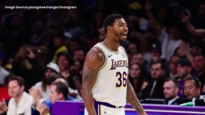 Marcus Smart Injury Update: Shoulder Scare vs Rockets, Returns to Game on Christ...