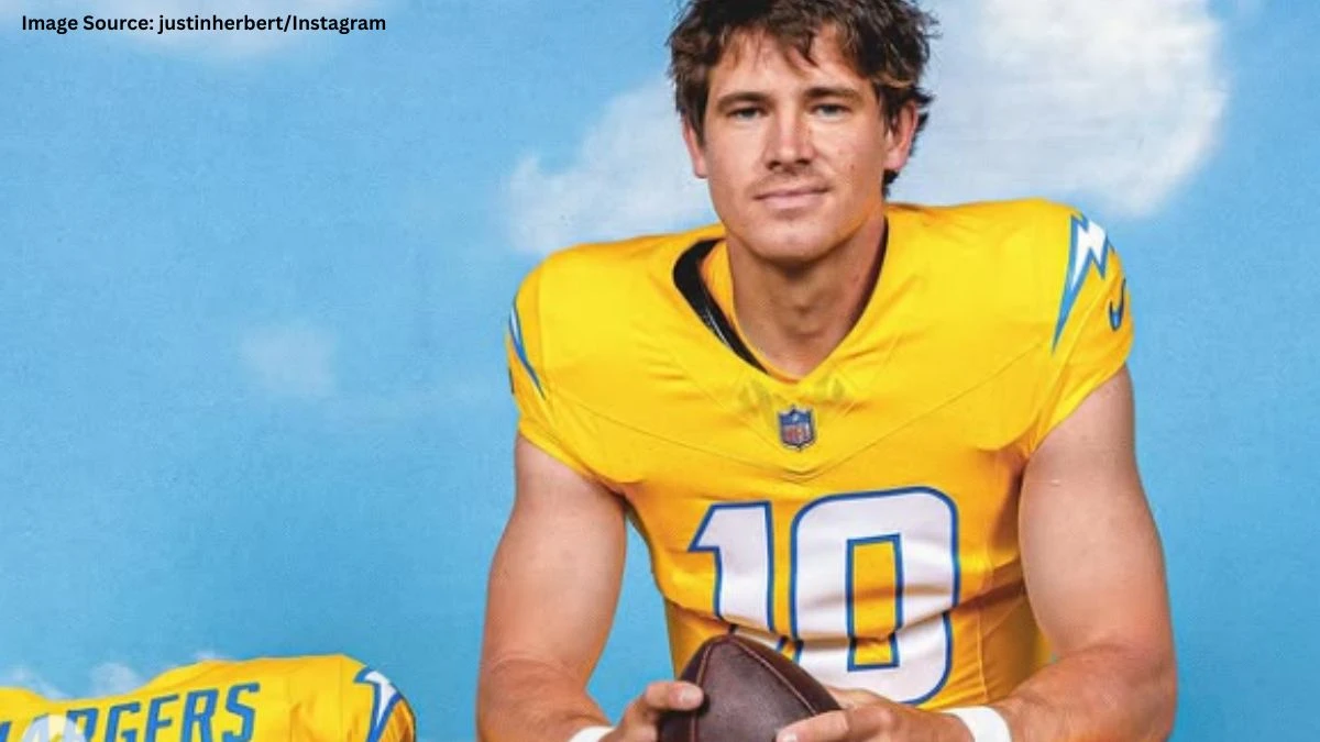 What Happened to Justin Herbert? Chargers QB Suffers Broken Left Hand, Set for Surgery