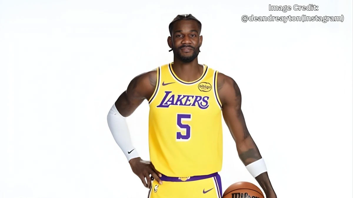 Deandre Ayton Injury Update: Lakers Center  Deandre Ayton Suffers Left Eye Issue vs Nuggets