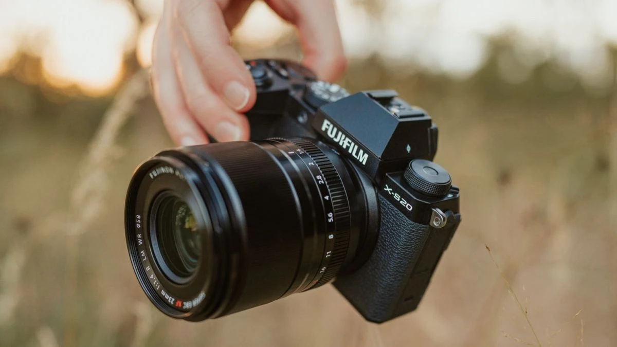 Top 10 Best Budget Mirrorless Cameras in 2025 that Deliver Pro-Level Performance