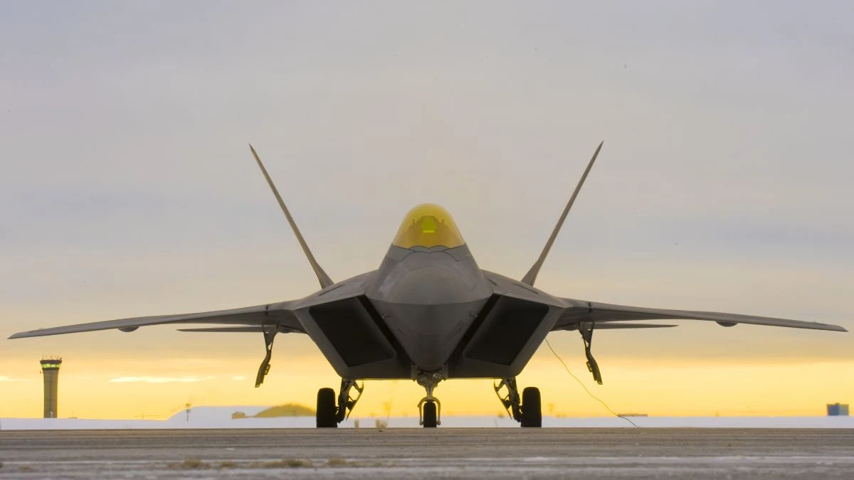 Top 10 Best Fighter Jets in the World 2025: Elite Fighter Jets That Rule the Sky