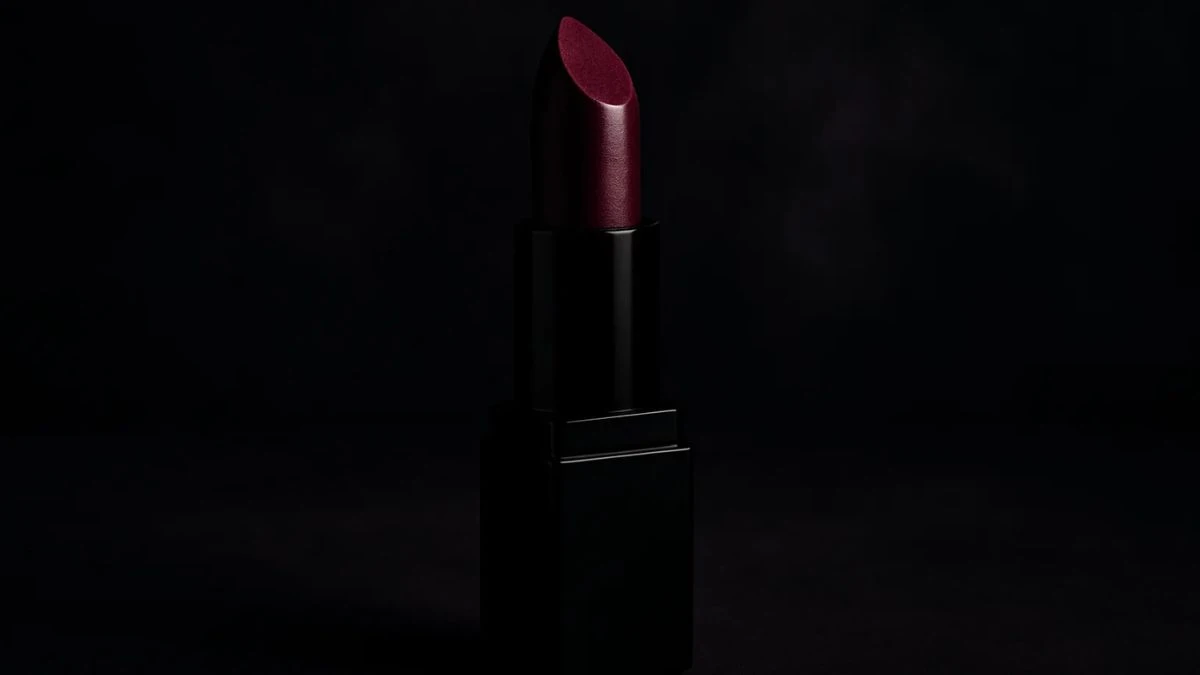 Top 10 Best Lipstick Shades for Every Skin Tone | Find Your Perfect Match!