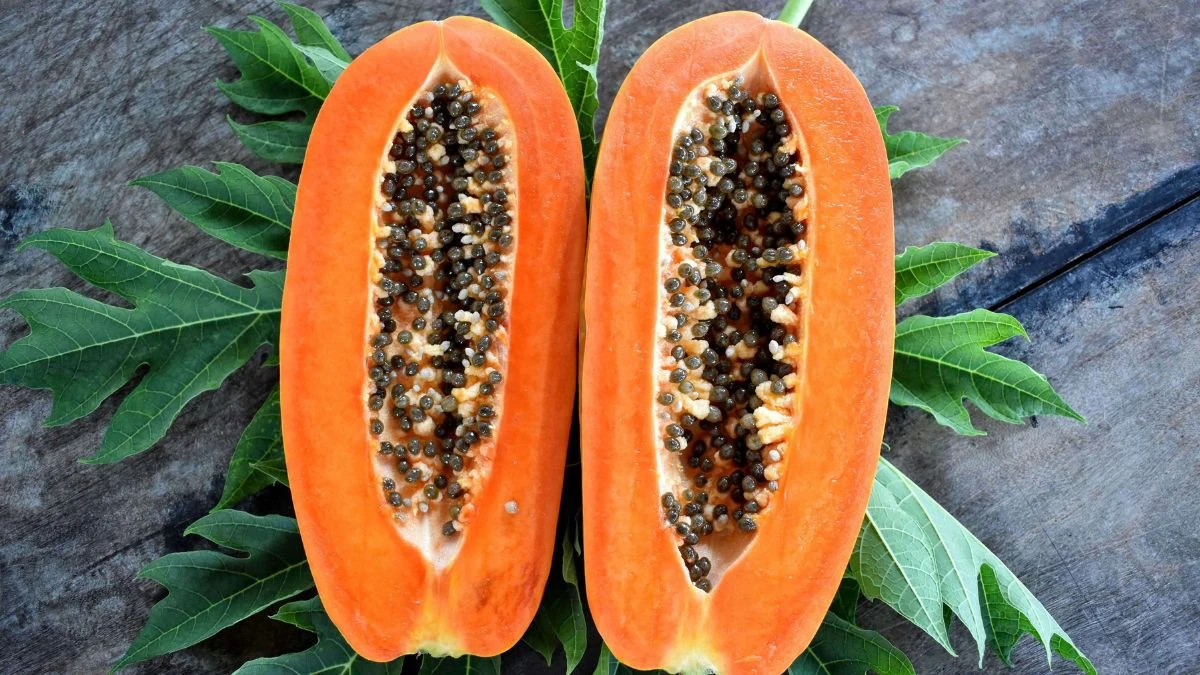 5 Fruits That You Should Consume This Winter For Glowing Skin