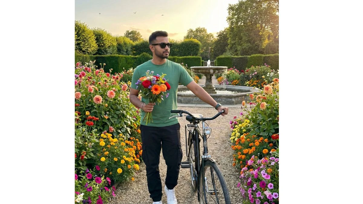 13 Trending Google Gemini AI Photo Editing Prompts for Men to Create Viral Cinematic Cycling Portraits