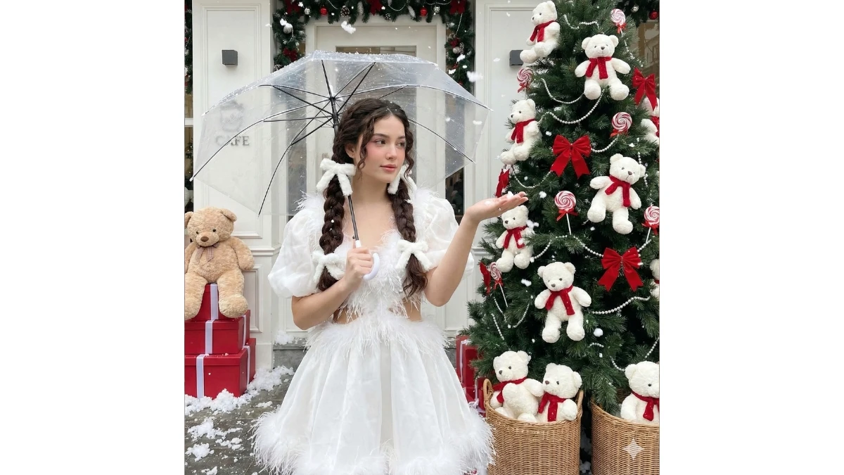 Merry Christmas and Happy New Year 2026: Google Gemini AI Photo Editing Prompts to Create Joyful Festive Memories